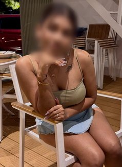 Roshni - escort in Chandigarh Photo 3 of 3