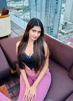 Roshni - escort in Chennai Photo 1 of 2