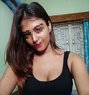 Roshni - escort in Gurgaon Photo 1 of 3