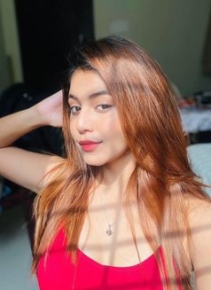 Roshni - escort in Kolkata Photo 1 of 2