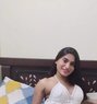 Roshni - Transsexual escort in Hyderabad Photo 2 of 5