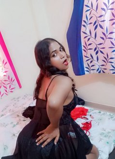 Roshni - Acompañantes transexual in Pune Photo 3 of 5