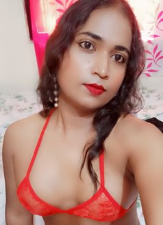 Roshni - Acompañantes transexual in Pune Photo 5 of 5