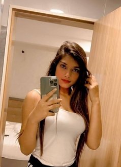 Roshni Joshi Real Meet Cam Service 24/7 - escort in Lucknow Photo 1 of 1