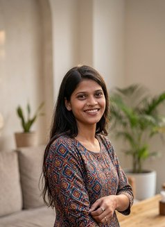 Cam show & real meet - puta in Hyderabad Photo 1 of 2