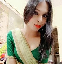 Roshni Sexy Doll - Acompañantes transexual in Chennai Photo 1 of 10