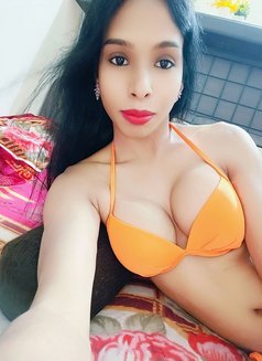 Roshni Sexy Shemale Vc Available - Acompañantes transexual in Chennai Photo 1 of 7