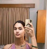 Rosi - Transsexual escort in Kathmandu