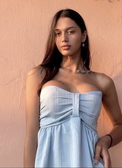 Rosi Xettri - Transsexual escort agency in Kathmandu Photo 3 of 9