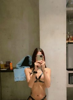 Rosi Xettri - Transsexual escort in Kathmandu Photo 23 of 26