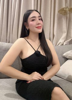 Rosia Massage Full Service - masseuse in Mumbai Photo 7 of 7