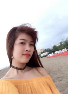 Rosia Massage Full Service - masseuse in Mumbai Photo 2 of 5