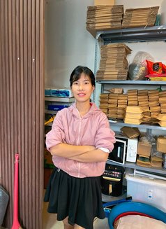 Rosia - masseuse in Ho Chi Minh City Photo 4 of 4