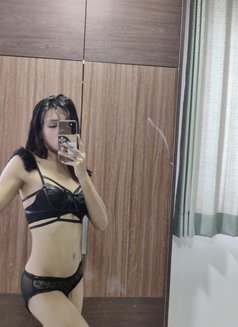 Rosie Xei is back - Transsexual escort in Bangalore Photo 4 of 9