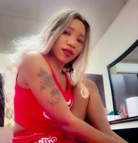 Rosly - escort in Doha