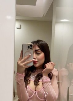 Rossa - escort in Muscat Photo 11 of 11