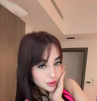 rossa - escort in Muscat