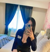 Rosse Mom - escort in Singapore