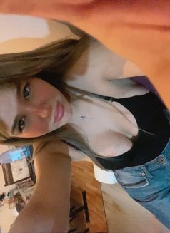 Rossey linda - Transsexual escort in İstanbul Photo 2 of 10