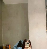 Rosu - Agencia de acompañantes transexuales in Kathmandu