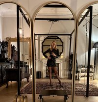 Rosy - dominatrix in Madrid