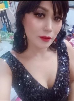Rosy Chan - Transsexual escort in Bangalore Photo 13 of 13