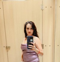 Rosy High Profile Independent - puta in Mumbai