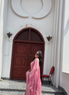 Meet Ups And Cam - puta in Bangalore Photo 10 of 16