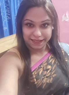 Rosy - escort in Kolkata Photo 1 of 4