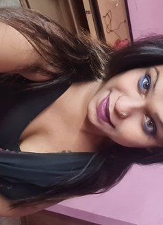 Rosy - escort in Kolkata Photo 2 of 4