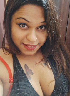 Rosy - escort in Kolkata Photo 1 of 6