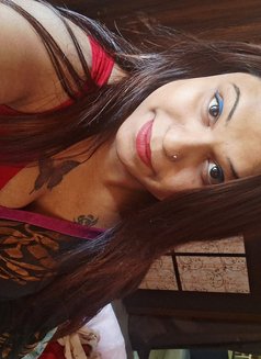 Rosy - escort in Kolkata Photo 7 of 12