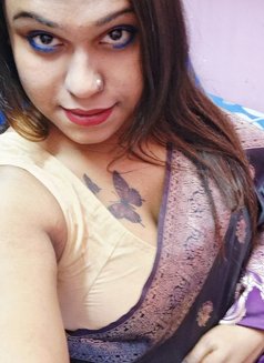 Rosy - escort in Kolkata Photo 14 of 14