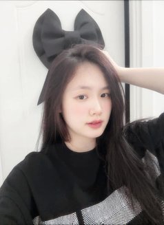 Rosy - escort in Tirana Photo 1 of 5