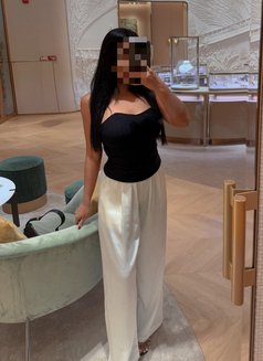 Rosy new in Bangkok - escort in Bangkok Photo 5 of 9
