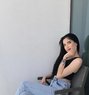 Rosya - puta in Dubai Photo 10 of 21