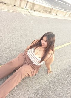 Rot Benz - escort in Pattaya Photo 2 of 5