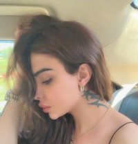 Rouh 19 cm - Transsexual escort in Beirut