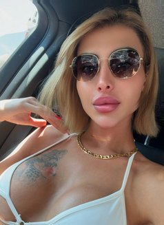 Rouh 19 cm - Transsexual escort in Beirut Photo 28 of 30