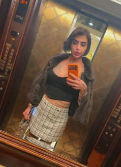 Rouh 19 cm - Transsexual escort in Beirut Photo 28 of 29