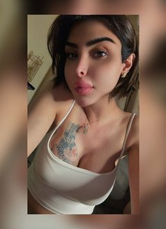 Rouh 19 cm - Transsexual escort in Beirut Photo 2 of 28