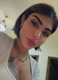 Rouh 19 cm - Transsexual escort in Beirut Photo 30 of 30