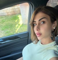 Rouh 19 cm - Transsexual escort in Beirut