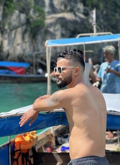 Rounak - Male escort in Kathmandu Photo 4 of 4