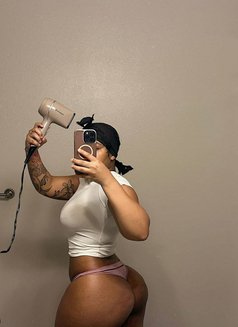 Round Ass Girl Nikki in Bhopal for Sex - escort in Bhopal Photo 11 of 12