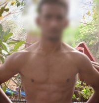 Rowdy - masseur in Mumbai