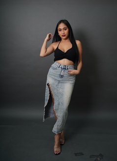 Roxan - puta in Abu Dhabi Photo 1 of 3