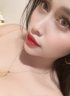 Roxan - escort in Abu Dhabi Photo 5 of 5