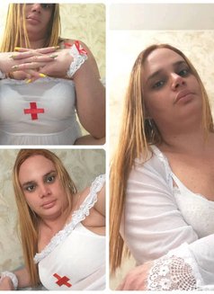 Roxana - Transsexual escort in Georgetown Photo 1 of 13