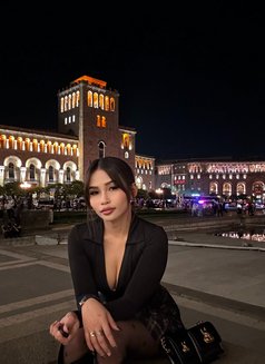 Roxanna - escort in Dubai Photo 5 of 6
